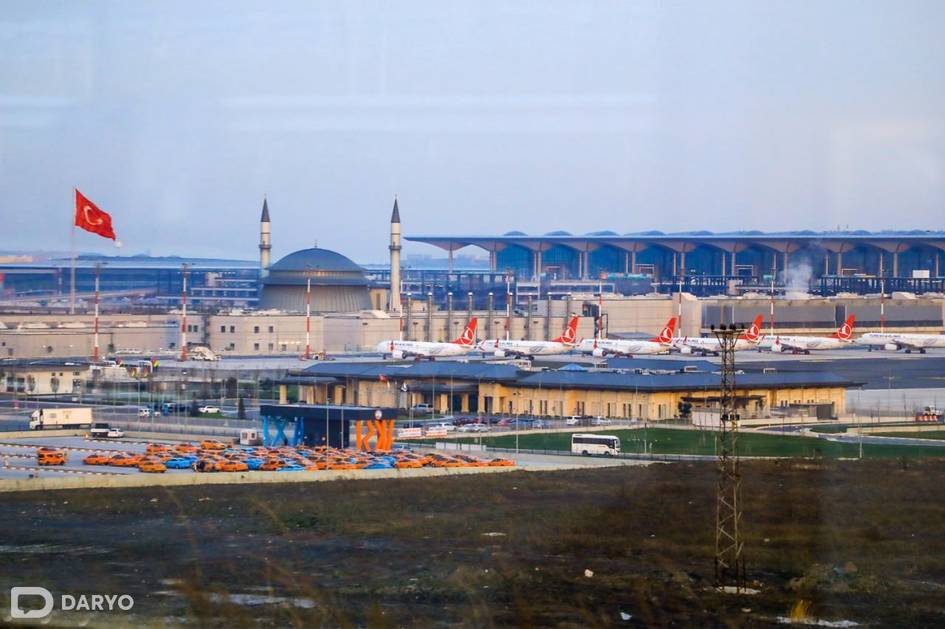 Turistik firmalar sabab 82 nafar o‘zbekistonlik Turkiya aeroportida qolib ketdi
